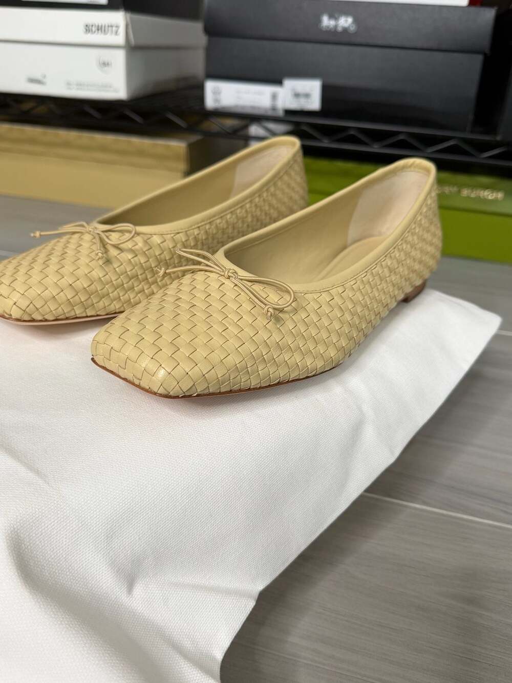 Vince Darla Weave Woven Leather Ballet Flats Cashew Square Toe Bow Retail $350